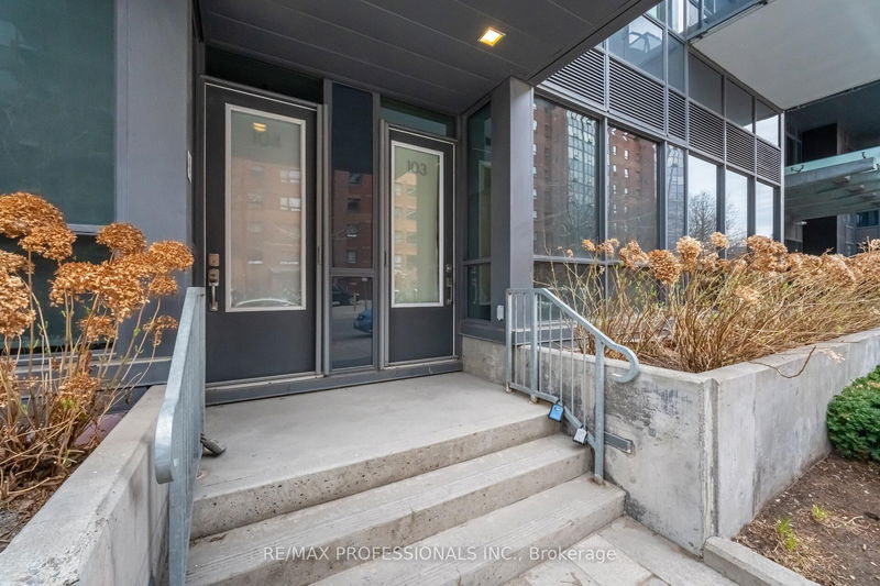 Preview image for 1030 King St #103, Toronto