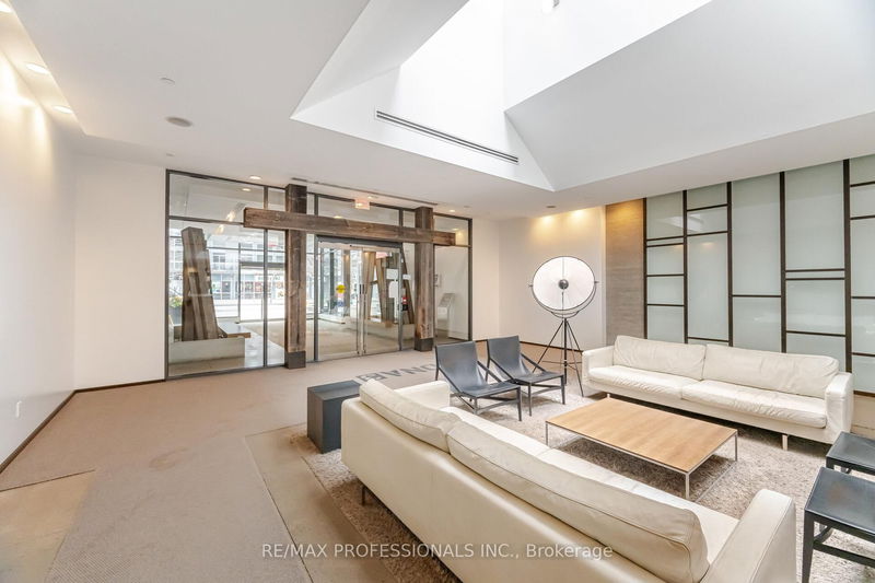 Preview image for 1030 King St #103, Toronto