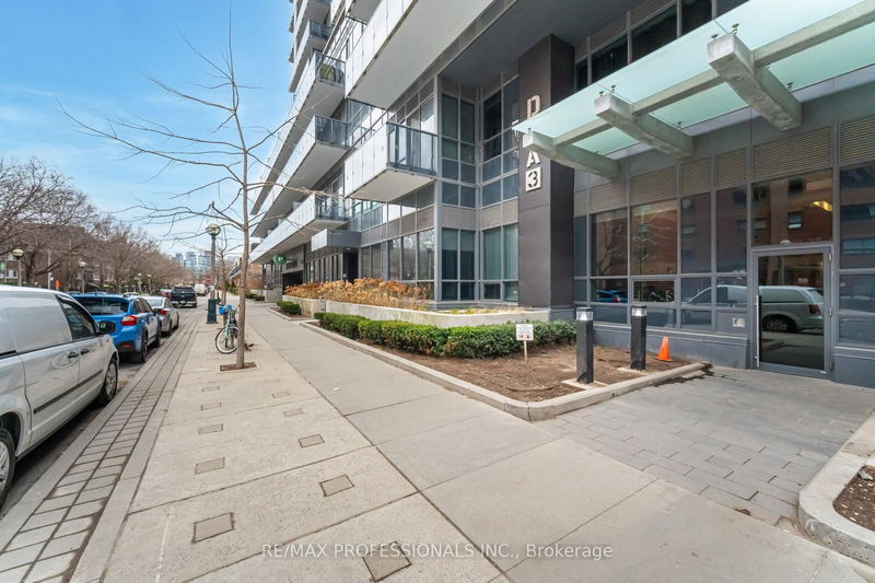 Preview image for 1030 King St #103, Toronto