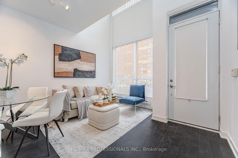 Preview image for 1030 King St #103, Toronto