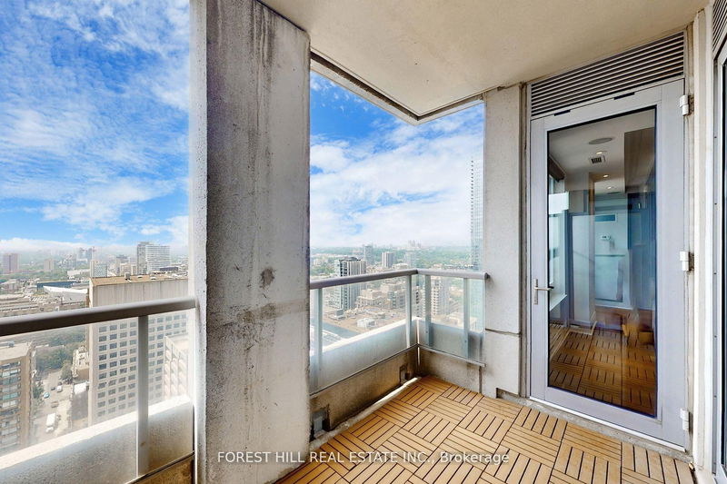 Preview image for 35 Balmuto St #3401, Toronto