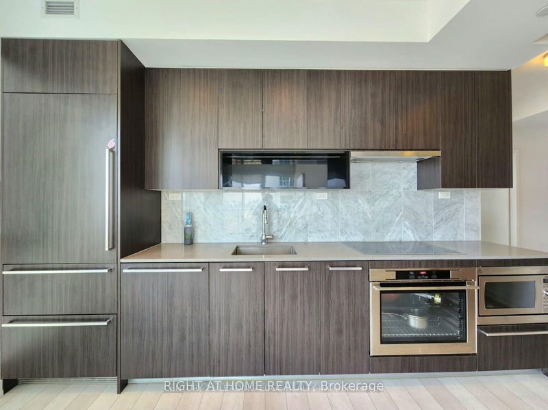 Preview image for 115 Mcmahon Dr #2903, Toronto