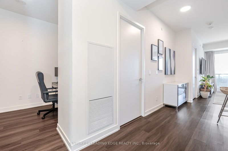 Preview image for 10 DEERLICK Crt #1401, Toronto