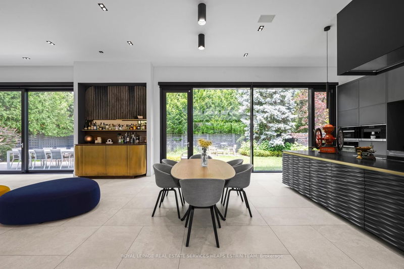 Preview image for 108 Stratford Cres, Toronto
