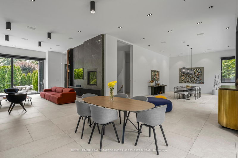 Preview image for 108 Stratford Cres, Toronto
