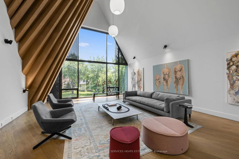 Preview image for 108 Stratford Cres, Toronto