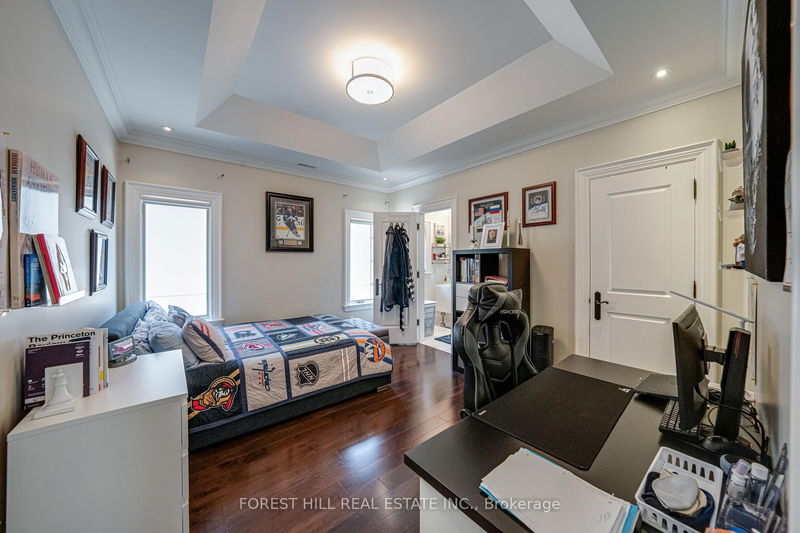 Preview image for 669 Bedford Park Ave, Toronto