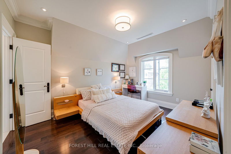 Preview image for 669 Bedford Park Ave, Toronto