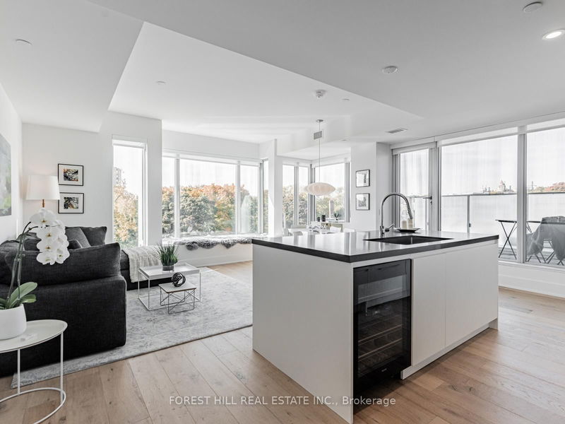 Preview image for 346 Davenport Rd #503, Toronto