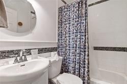 Preview image for 18 Woodlawn Ave W, Toronto