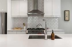 Preview image for 18 Woodlawn Ave W, Toronto