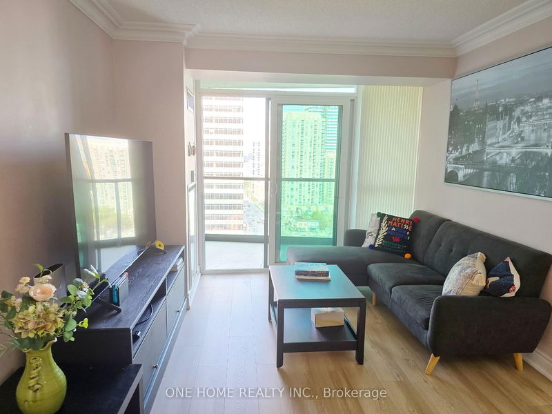 Preview image for 15 Greenview Ave #1804, Toronto
