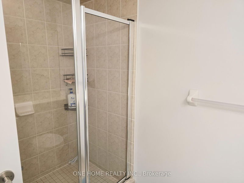 Preview image for 15 Greenview Ave #1804, Toronto