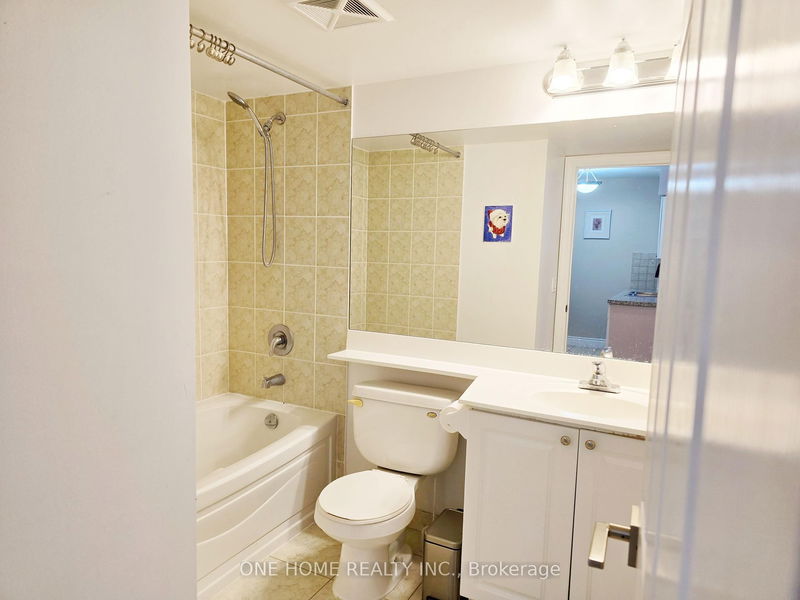 Preview image for 15 Greenview Ave #1804, Toronto