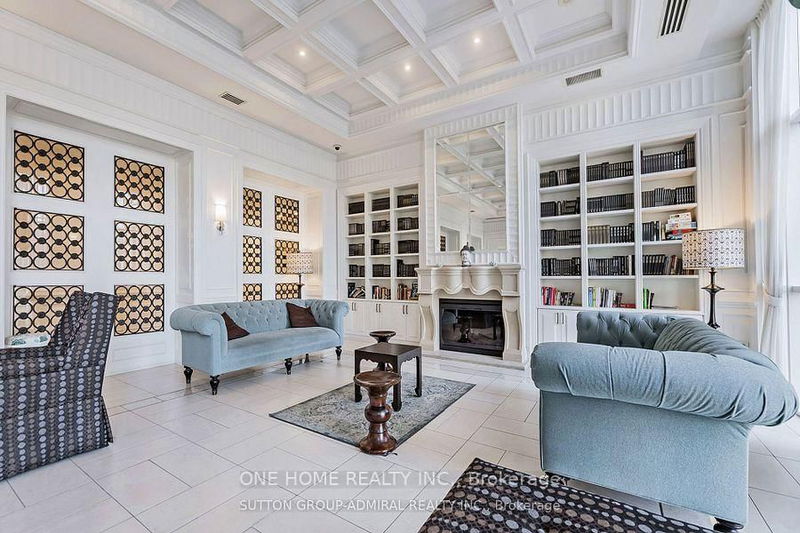 Preview image for 15 Greenview Ave #1804, Toronto