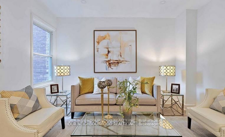Preview image for 243 Lippincott St, Toronto