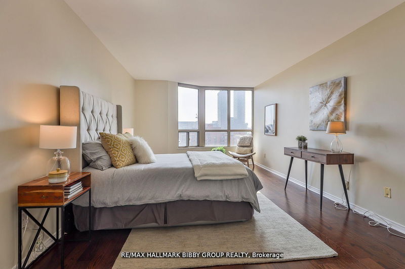 Preview image for 160 Frederick St #803, Toronto