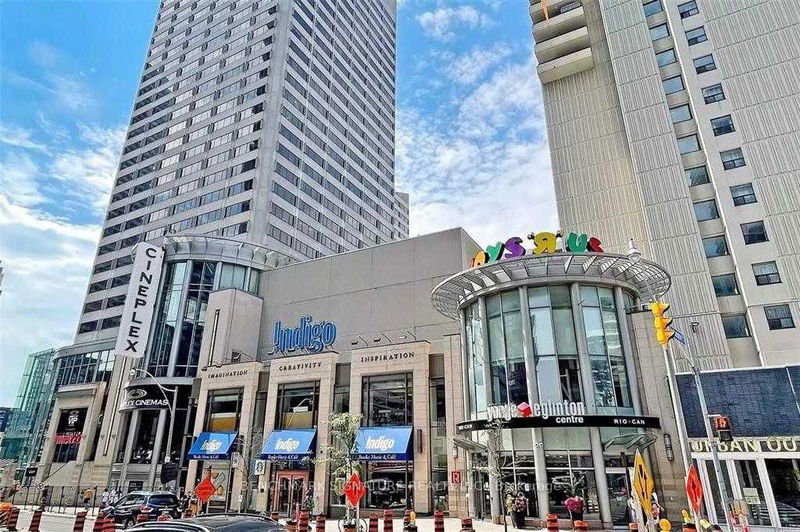 Preview image for 33 Helendale Ave #2303, Toronto