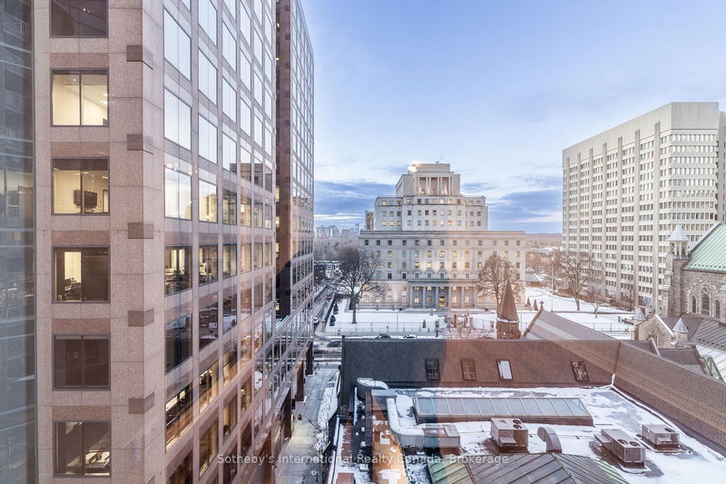 Preview image for 100 Hayden St #901, Toronto