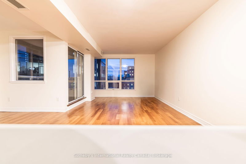 Preview image for 100 Hayden St #901, Toronto