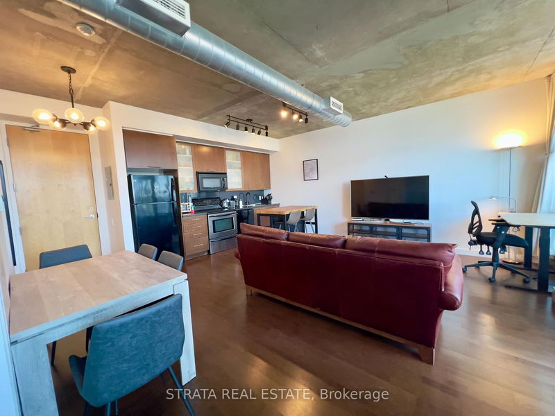 Preview image for 33 Mill St #804, Toronto