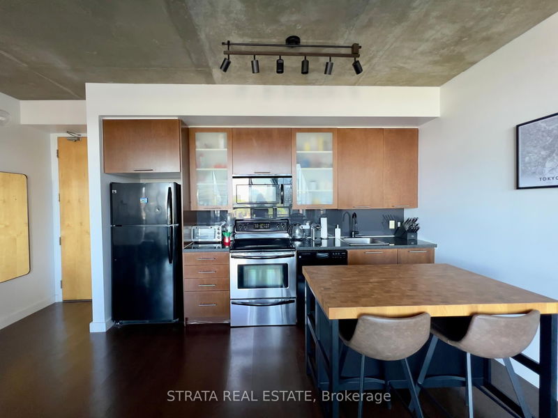 Preview image for 33 Mill St #804, Toronto
