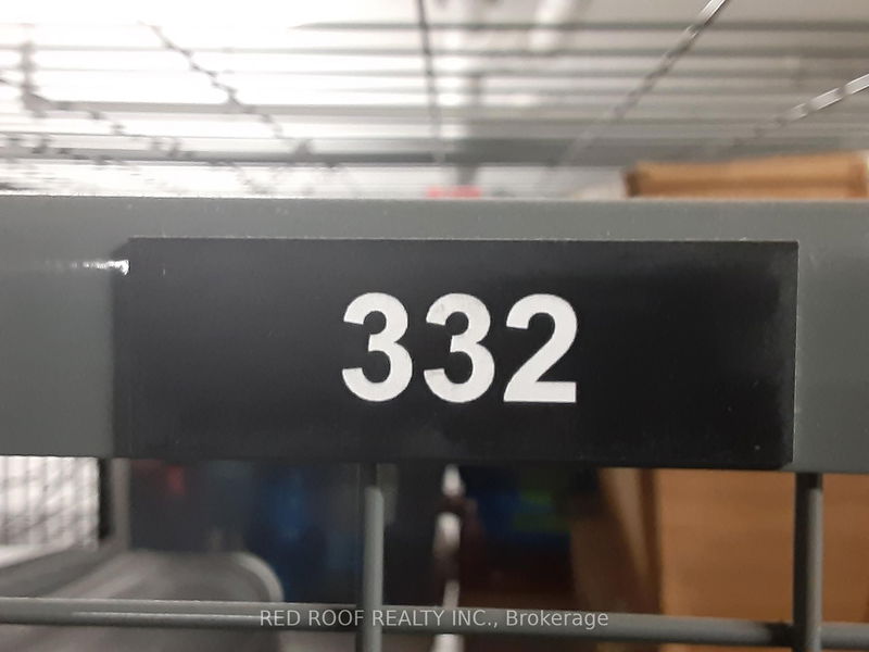 Preview image for 33 Singer Crt #711, Toronto