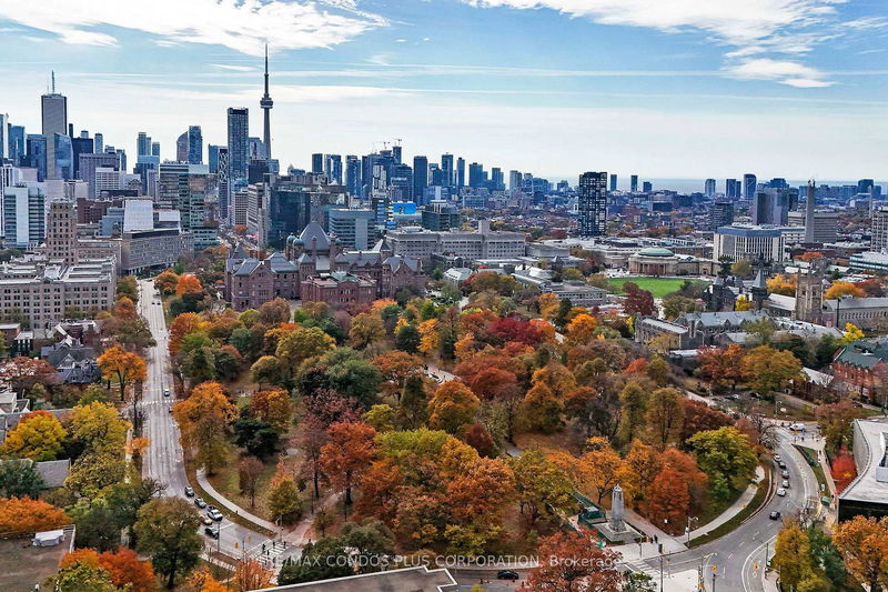 Preview image for 200 Bloor St W #2105, Toronto