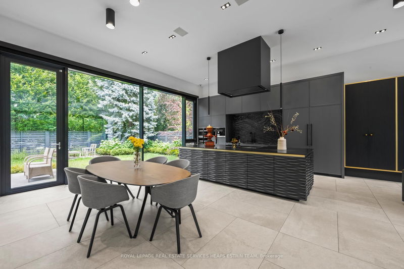 Preview image for 108 Stratford Cres, Toronto