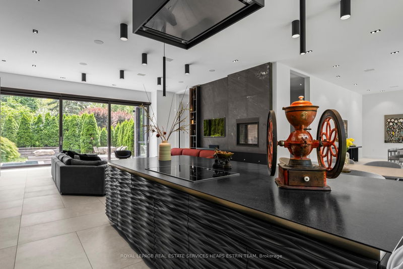 Preview image for 108 Stratford Cres, Toronto