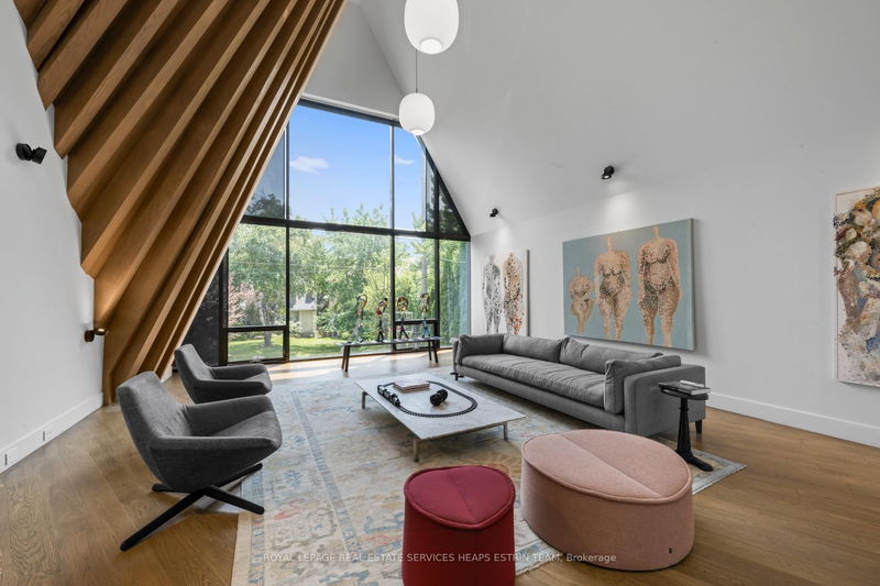Preview image for 108 Stratford Cres, Toronto