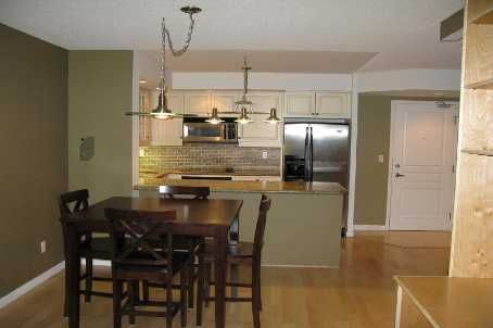 Preview image for 140 Simcoe St #508, Toronto