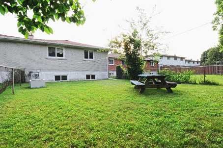 Preview image for 33 Yatesbury Rd, Toronto