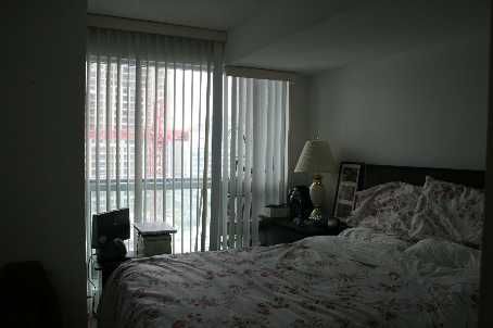 Preview image for 219 Fort York Blvd #904, Toronto