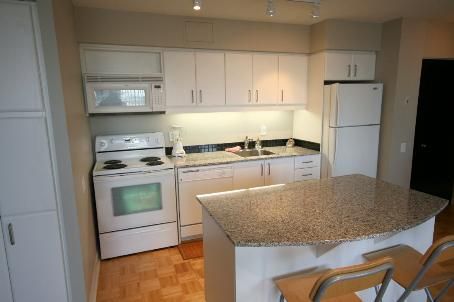 Preview image for 33 Sheppard Ave E #606, Toronto