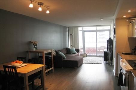 Preview image for 4K Spadina Ave #923, Toronto