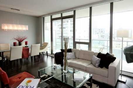 Preview image for 33 Lombard St #906, Toronto