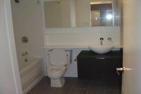 Preview image for 15 Fort York Blvd #905, Toronto