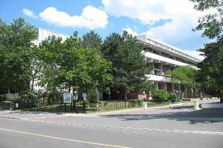 Preview image for 150 Leeward  Glwy #204, Toronto