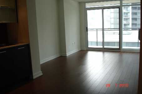 Preview image for 25 Capreol Crt #1101, Toronto