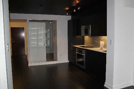 Preview image for 10 Capreol Crt #653, Toronto