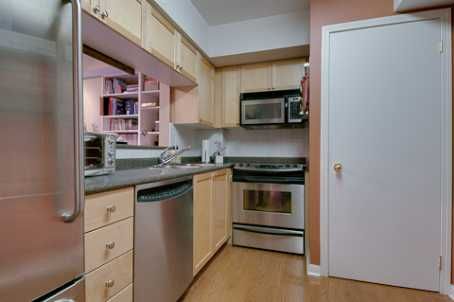 Preview image for 5 Everson Dr #1030, Toronto