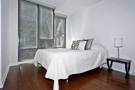 Preview image for 33 Lombard St #1402, Toronto