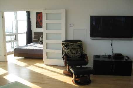 Preview image for 65 Bremner Blvd #2908, Toronto