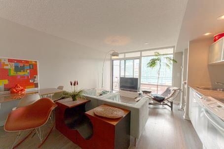 Preview image for 4K Spadina Ave #818, Toronto
