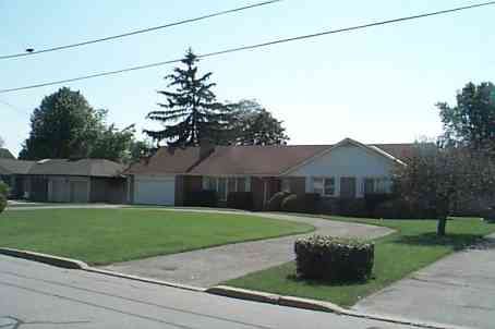 Preview image for 10 Berkindale Dr, Toronto
