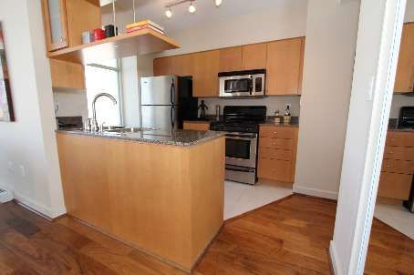 Preview image for 10 Navy Wharf Crt #803, Toronto