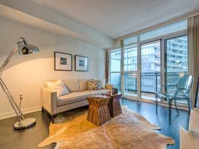 Preview image for 10 Capreol Crt #653, Toronto