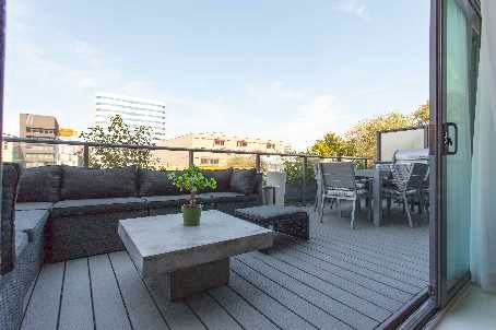 Preview image for 650 King St W #205, Toronto