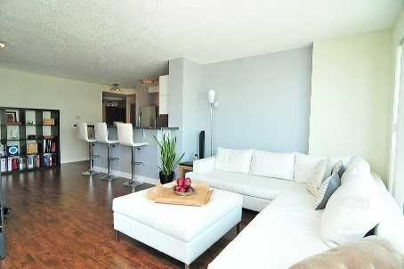 Preview image for 10 Yonge St #1807, Toronto